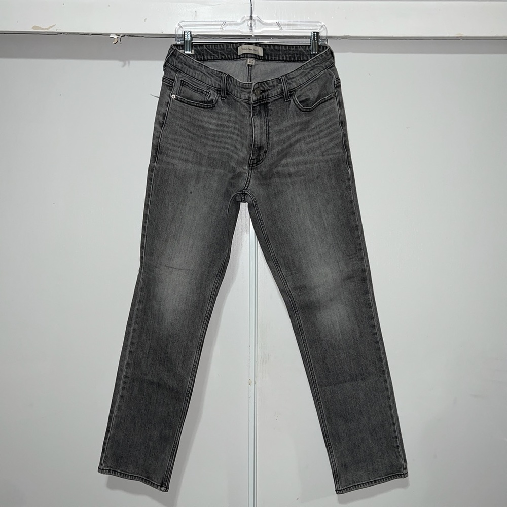 Calvin Klein Jeans (34x32 Slim Taper)